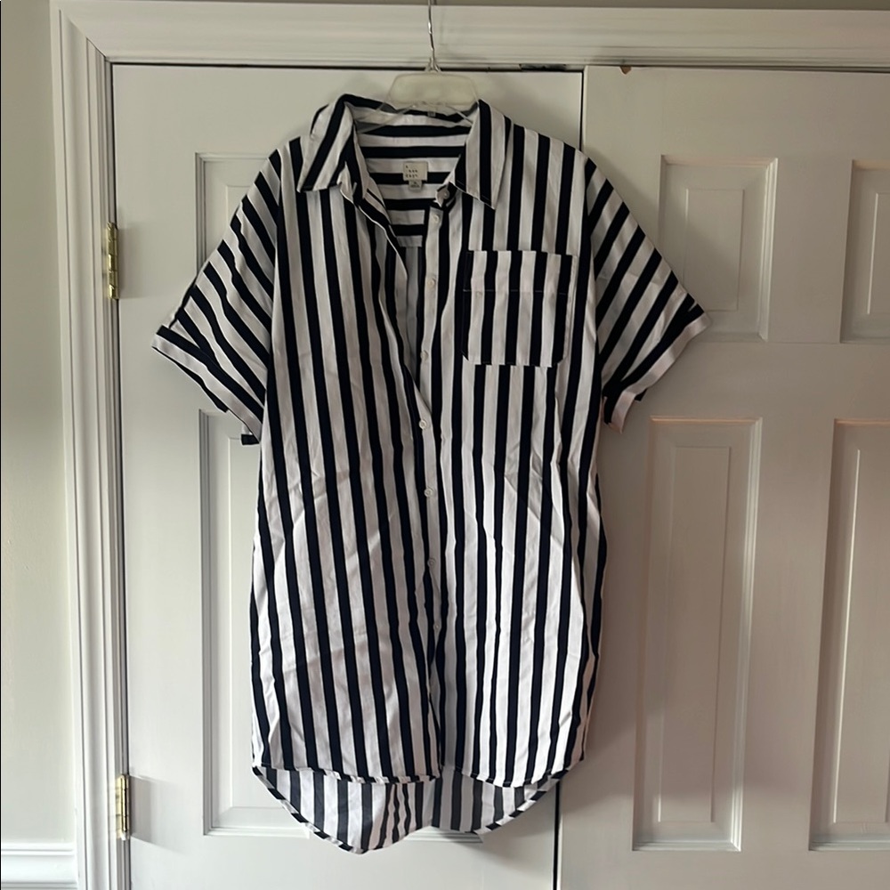 A New Day Navy and White Casual Button down T Shirt